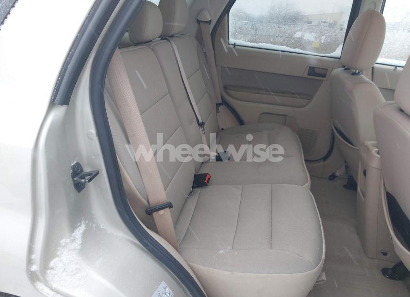 Photo 8 of 2011 Ford Escape XLT (VIN 1FMCU9DG4BKA49900)