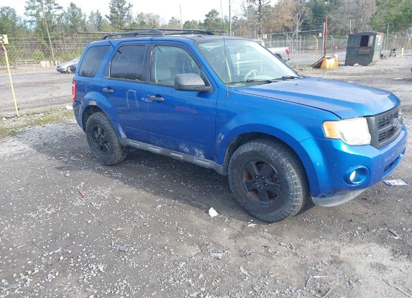 2011 Ford Escape XLT (VIN 1FMCU9DG4BKA65854) main photo