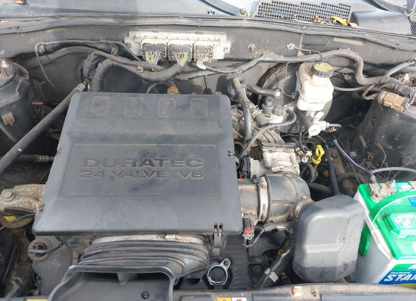 Photo 10 of 2011 Ford Escape XLT (VIN 1FMCU9DG4BKA65854)