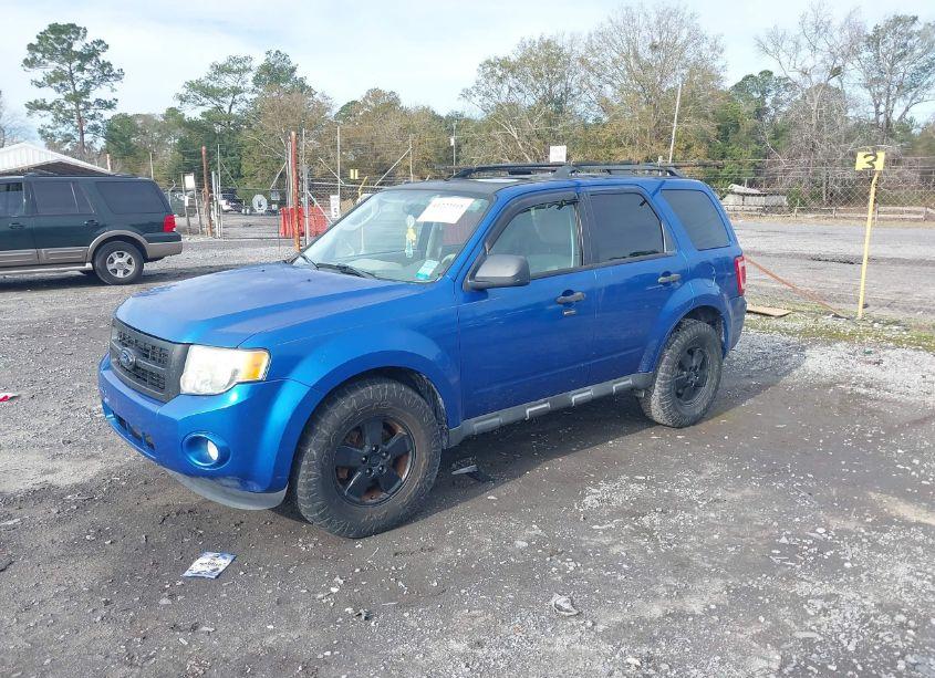 Photo 2 of 2011 Ford Escape XLT (VIN 1FMCU9DG4BKA65854)