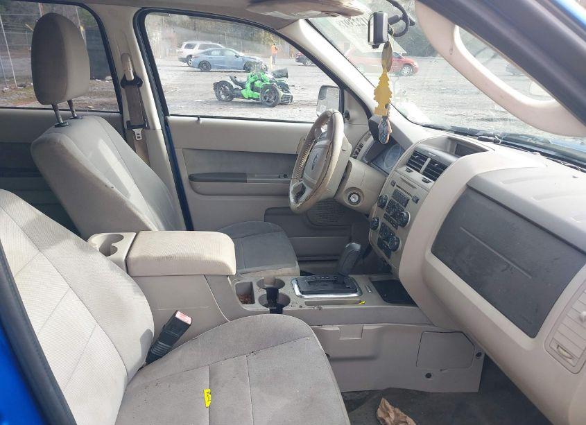 Photo 5 of 2011 Ford Escape XLT (VIN 1FMCU9DG4BKA65854)