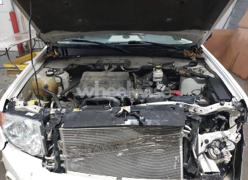 Photo 10 of 2011 Ford Escape XLT (VIN 1FMCU9DG4BKA86901)