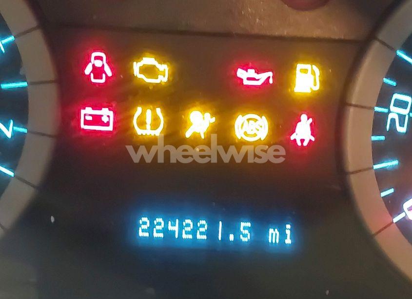 Photo 15 of 2011 Ford Escape XLT (VIN 1FMCU9DG4BKA86901)