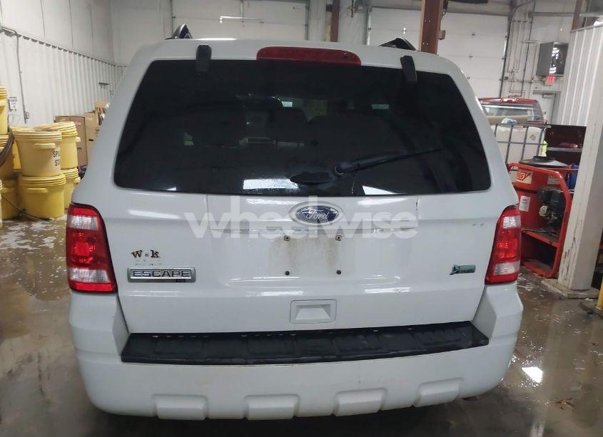Photo 16 of 2011 Ford Escape XLT (VIN 1FMCU9DG4BKA86901)