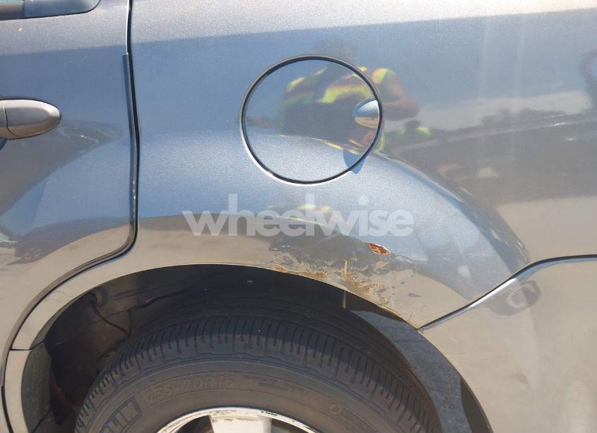 Photo 6 of 2011 Ford Escape XLT (VIN 1FMCU9DG4BKB17225)