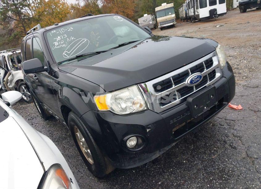 2011 Ford Escape XLT (VIN 1FMCU9DG4BKB35496) main photo