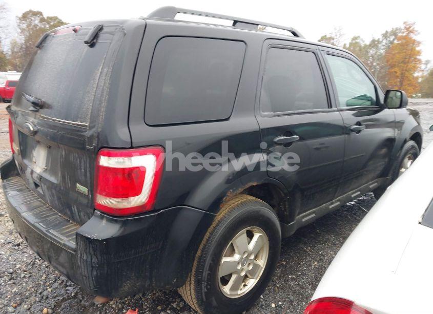 Photo 4 of 2011 Ford Escape XLT (VIN 1FMCU9DG4BKB35496)