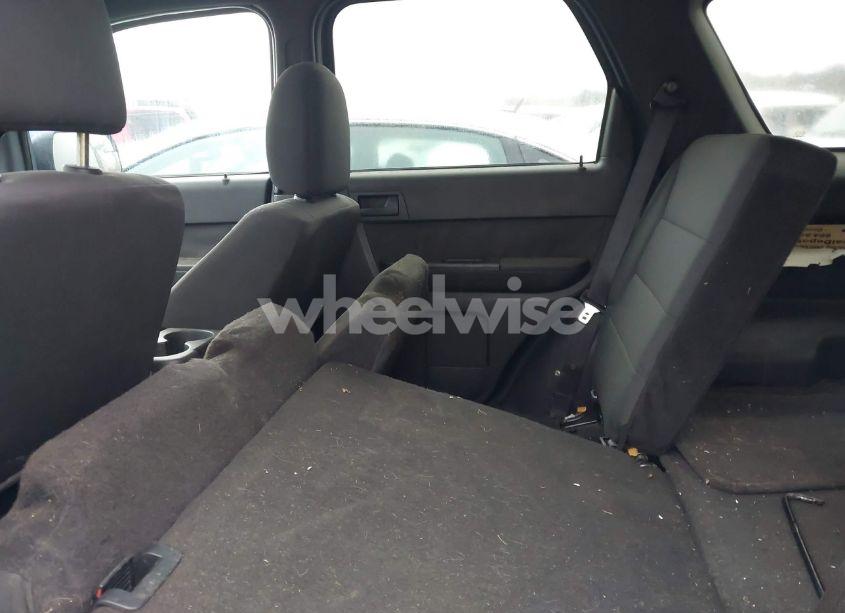 Photo 8 of 2011 Ford Escape XLT (VIN 1FMCU9DG4BKB35496)