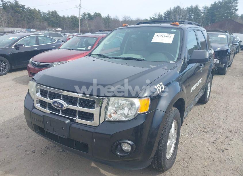 Photo 2 of 2012 Ford Escape XLT (VIN 1FMCU9DG4CKA32547)