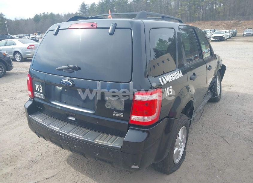 Photo 4 of 2012 Ford Escape XLT (VIN 1FMCU9DG4CKA32547)