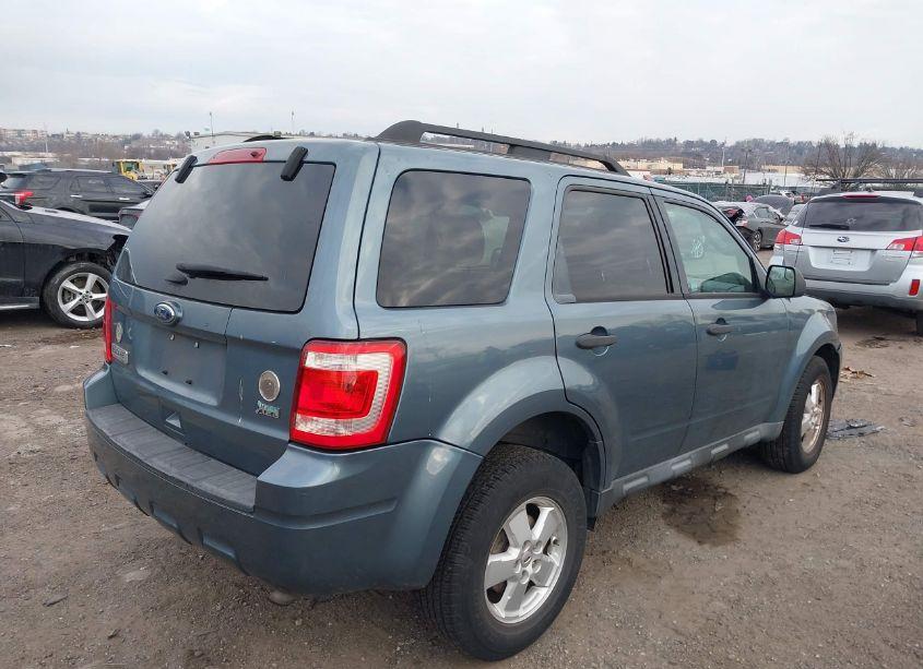 Photo 4 of 2012 Ford Escape XLT (VIN 1FMCU9DG4CKA87497)