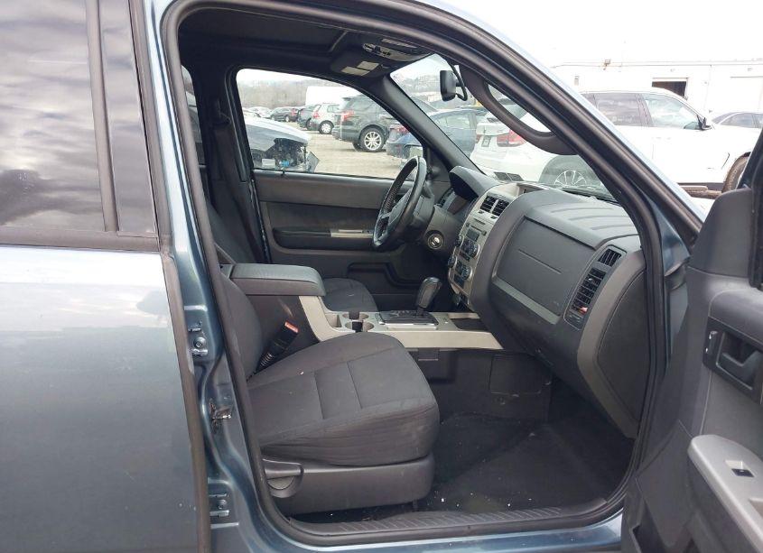 Photo 5 of 2012 Ford Escape XLT (VIN 1FMCU9DG4CKA87497)