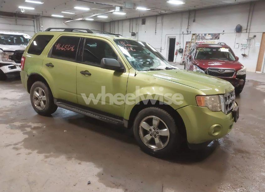 2012 Ford Escape XLT (VIN 1FMCU9DG4CKA96796) main photo