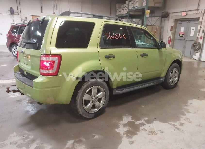 Photo 4 of 2012 Ford Escape XLT (VIN 1FMCU9DG4CKA96796)