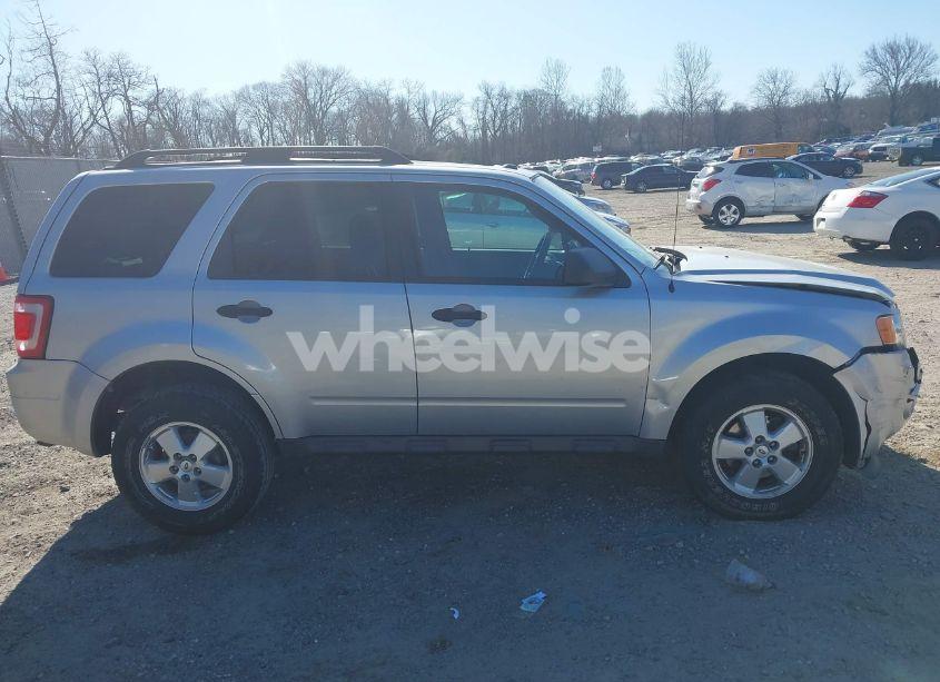 Photo 13 of 2012 Ford Escape XLT (VIN 1FMCU9DG4CKB51442)