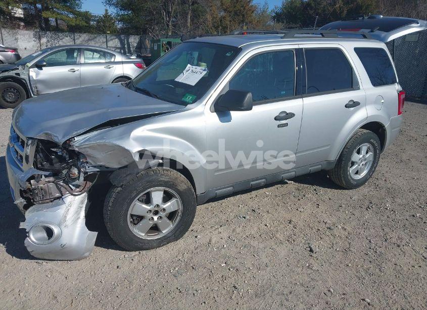 Photo 2 of 2012 Ford Escape XLT (VIN 1FMCU9DG4CKB51442)