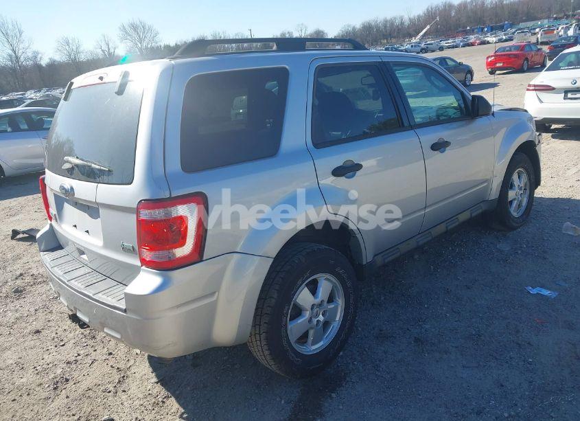 Photo 4 of 2012 Ford Escape XLT (VIN 1FMCU9DG4CKB51442)