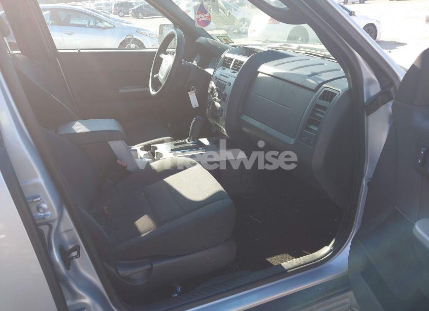 Photo 5 of 2012 Ford Escape XLT (VIN 1FMCU9DG4CKB51442)