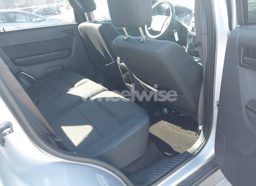 Photo 8 of 2012 Ford Escape XLT (VIN 1FMCU9DG4CKB51442)