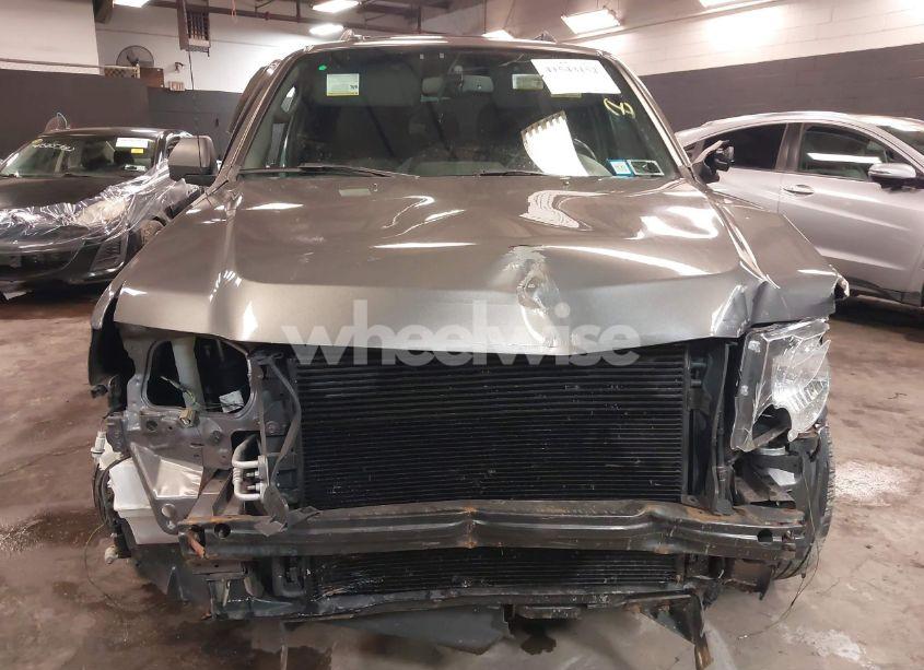 Photo 13 of 2012 Ford Escape XLT (VIN 1FMCU9DG4CKB98941)