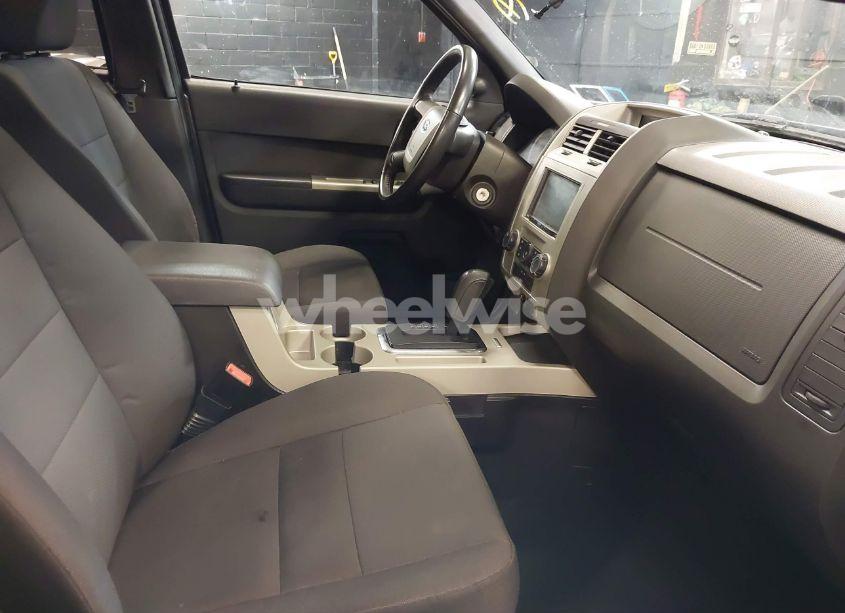 Photo 5 of 2012 Ford Escape XLT (VIN 1FMCU9DG4CKB98941)