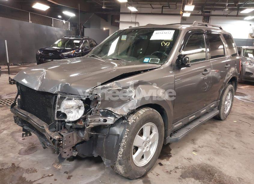 Photo 6 of 2012 Ford Escape XLT (VIN 1FMCU9DG4CKB98941)