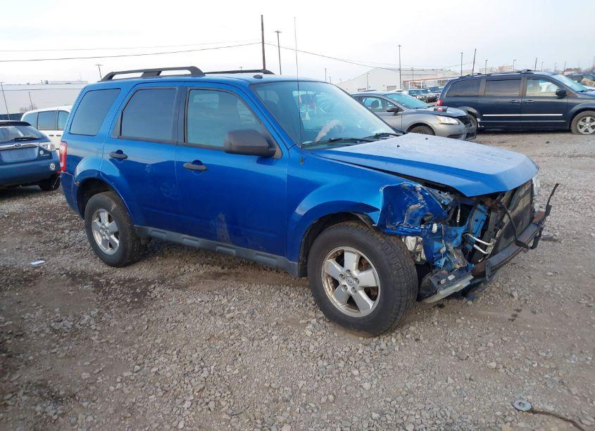 2012 Ford Escape XLT (VIN 1FMCU9DG4CKC24261) main photo