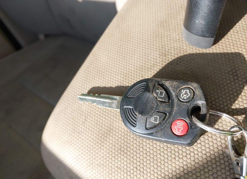 Photo 11 of 2012 Ford Escape XLT (VIN 1FMCU9DG4CKC69328)