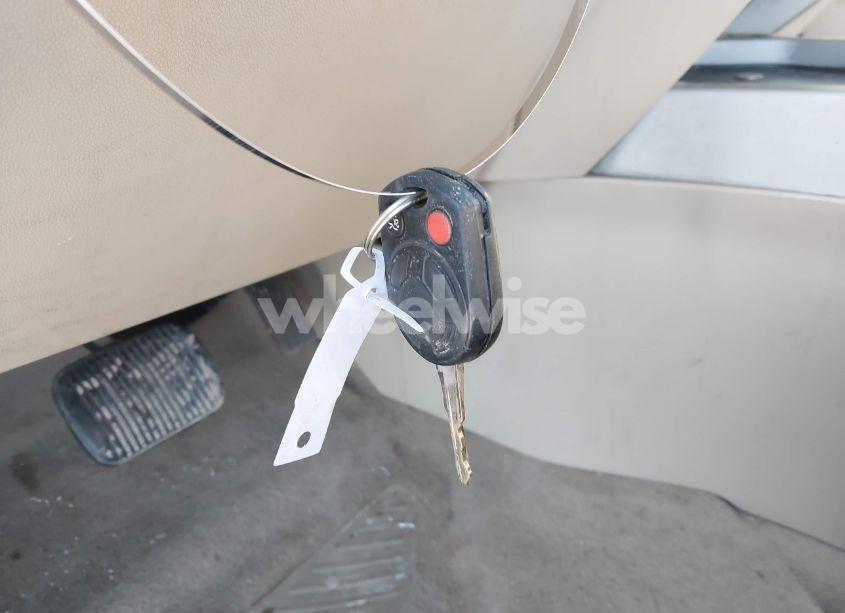 Photo 11 of 2010 Ford Escape XLT (VIN 1FMCU9DG5AKA85531)