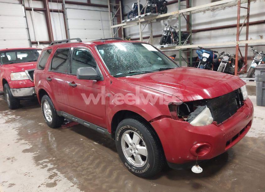 2010 Ford Escape XLT (VIN 1FMCU9DG5AKB78310) main photo