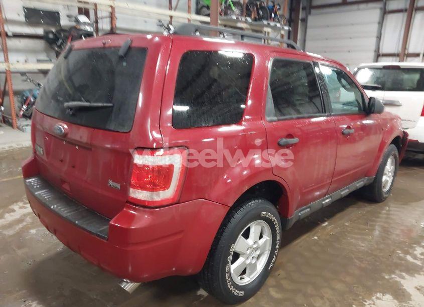 Photo 4 of 2010 Ford Escape XLT (VIN 1FMCU9DG5AKB78310)