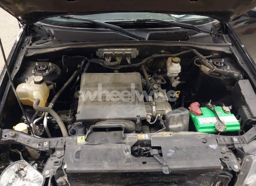 Photo 10 of 2010 Ford Escape XLT (VIN 1FMCU9DG5AKC58433)