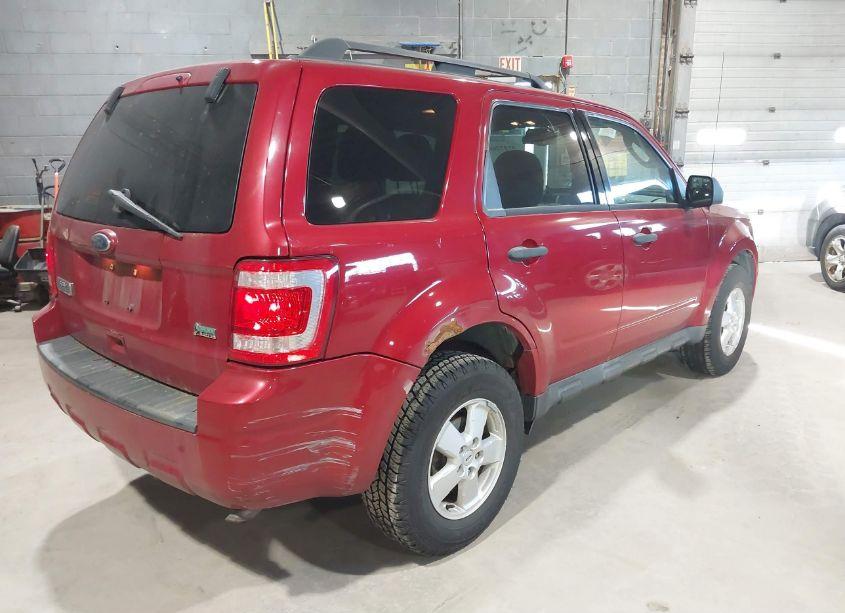 Photo 4 of 2010 Ford Escape XLT (VIN 1FMCU9DG5AKC67861)