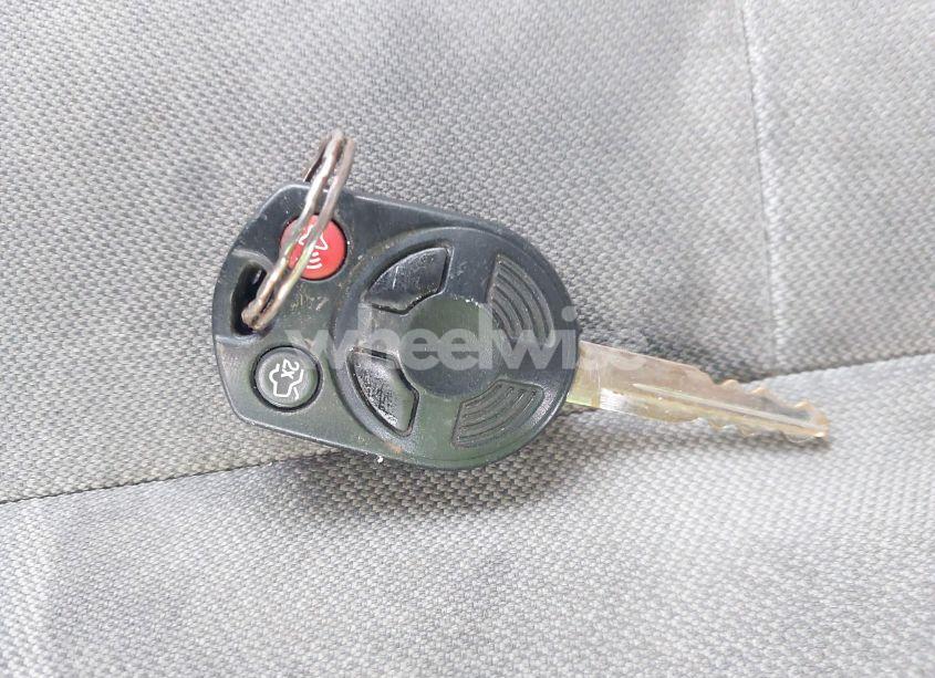 Photo 11 of 2010 Ford Escape XLT (VIN 1FMCU9DG5AKD33051)