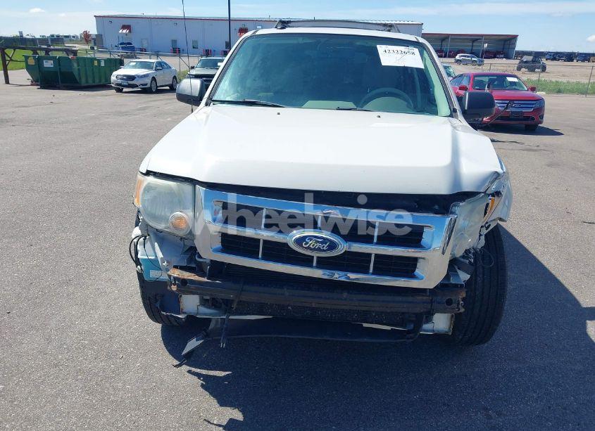 Photo 6 of 2010 Ford Escape XLT (VIN 1FMCU9DG5AKD33051)