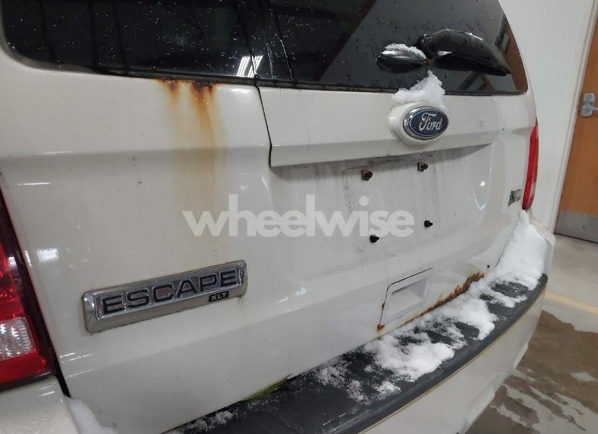 Photo 12 of 2011 Ford Escape XLT AUTOMATIC (VIN 1FMCU9DG5BKB94170)