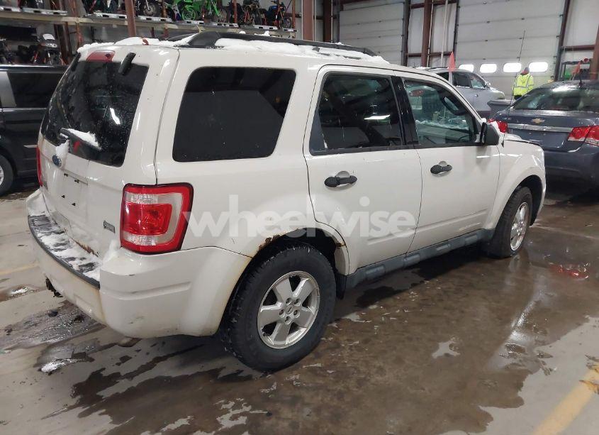 Photo 4 of 2011 Ford Escape XLT AUTOMATIC (VIN 1FMCU9DG5BKB94170)