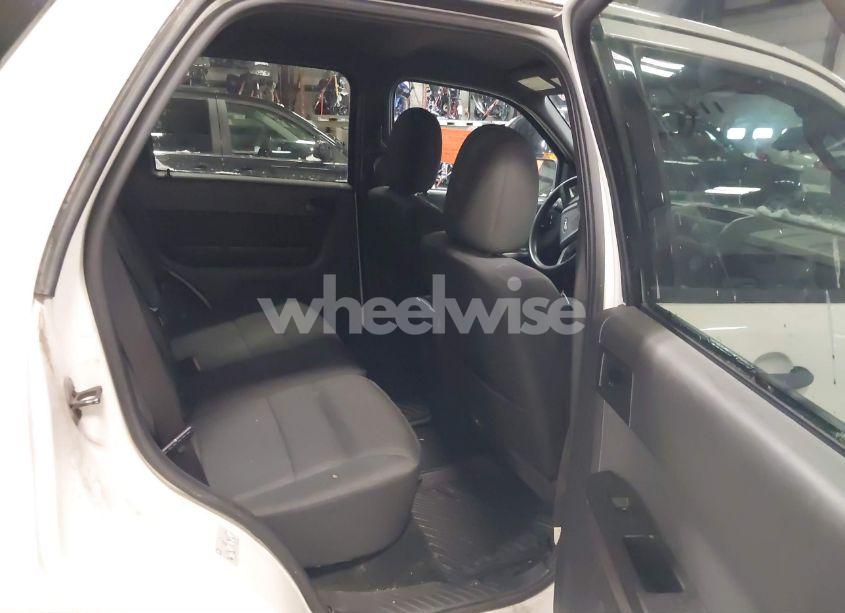 Photo 8 of 2011 Ford Escape XLT AUTOMATIC (VIN 1FMCU9DG5BKB94170)