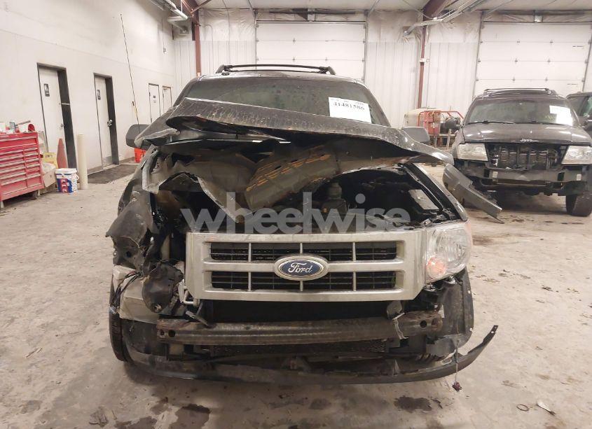 Photo 12 of 2011 Ford Escape XLT AUTOMATIC (VIN 1FMCU9DG5BKC33338)