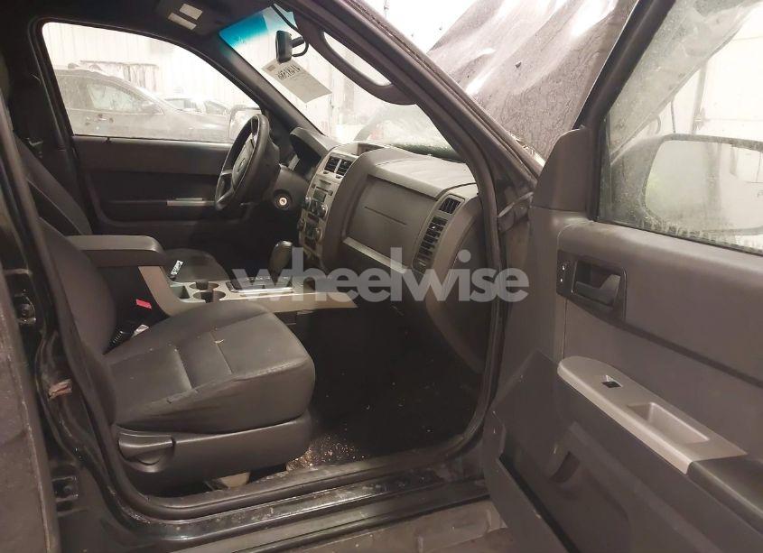 Photo 5 of 2011 Ford Escape XLT AUTOMATIC (VIN 1FMCU9DG5BKC33338)