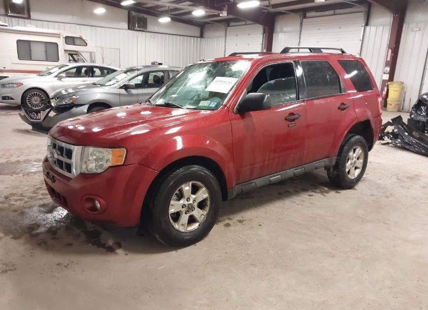 Photo 2 of 2012 Ford Escape XLT (VIN 1FMCU9DG5CKA54721)