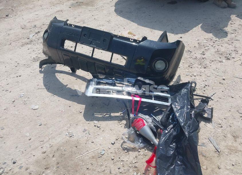 Photo 12 of 2012 Ford Escape XLT (VIN 1FMCU9DG5CKC24530)