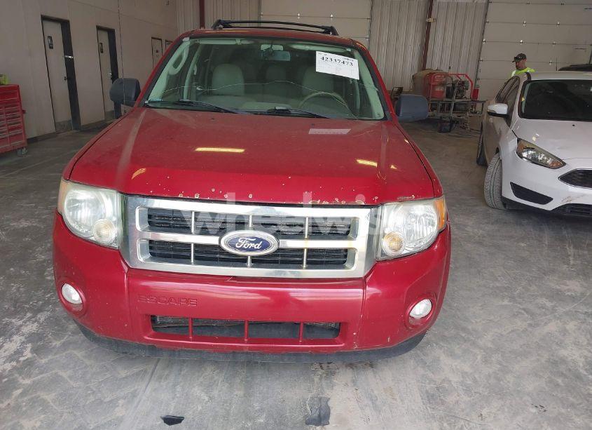 Photo 6 of 2010 Ford Escape XLT (VIN 1FMCU9DG6AKA55826)