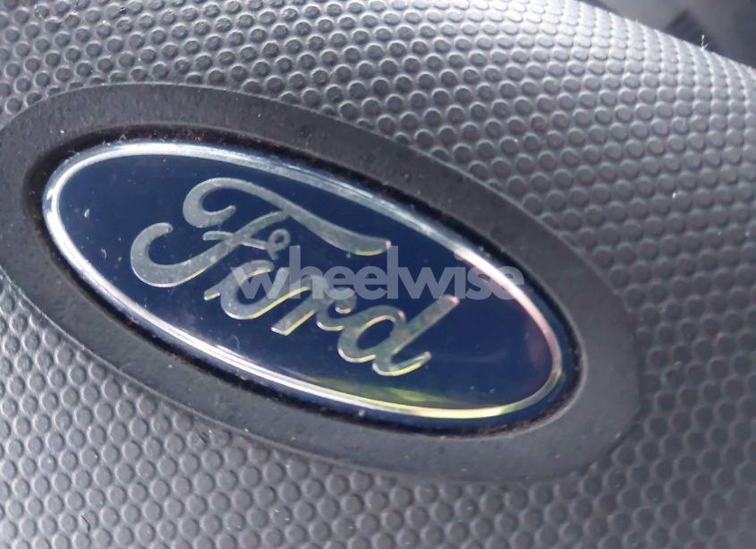 Photo 12 of 2010 Ford Escape XLT (VIN 1FMCU9DG6AKC15610)