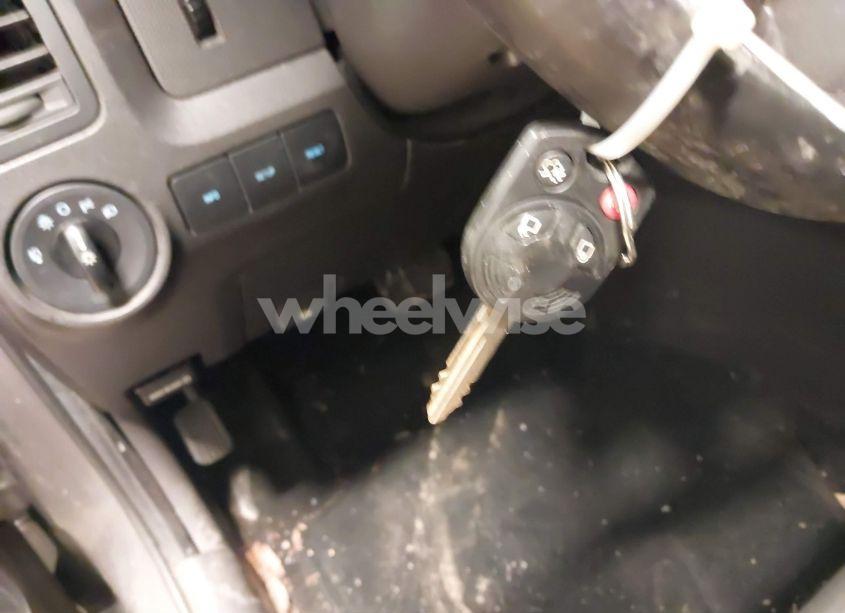 Photo 11 of 2010 Ford Escape XLT (VIN 1FMCU9DG6AKC27952)