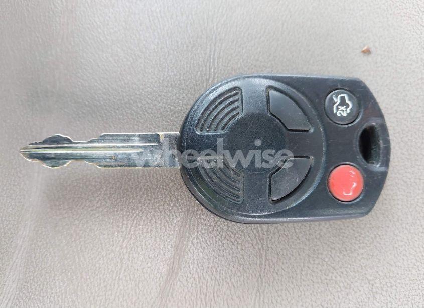 Photo 11 of 2010 Ford Escape XLT (VIN 1FMCU9DG6AKC30608)