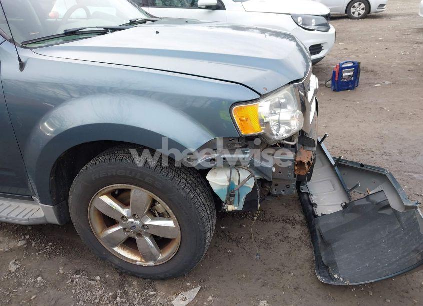 Photo 12 of 2010 Ford Escape XLT (VIN 1FMCU9DG6AKC30608)