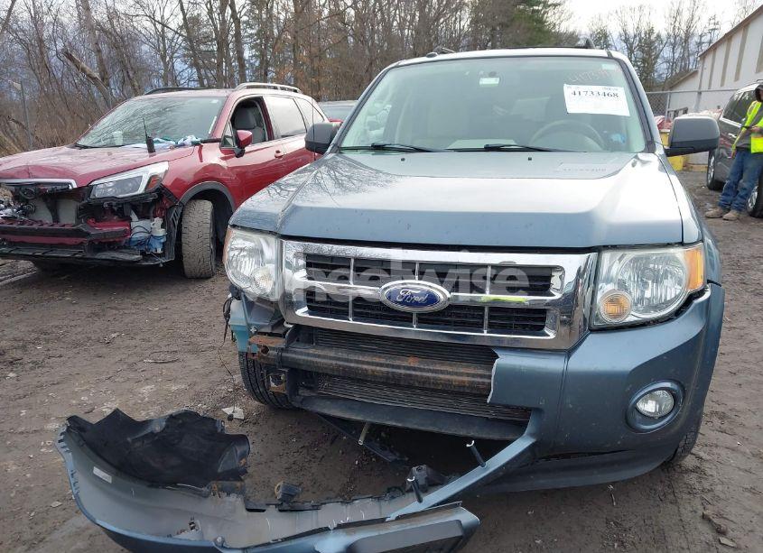 Photo 6 of 2010 Ford Escape XLT (VIN 1FMCU9DG6AKC30608)