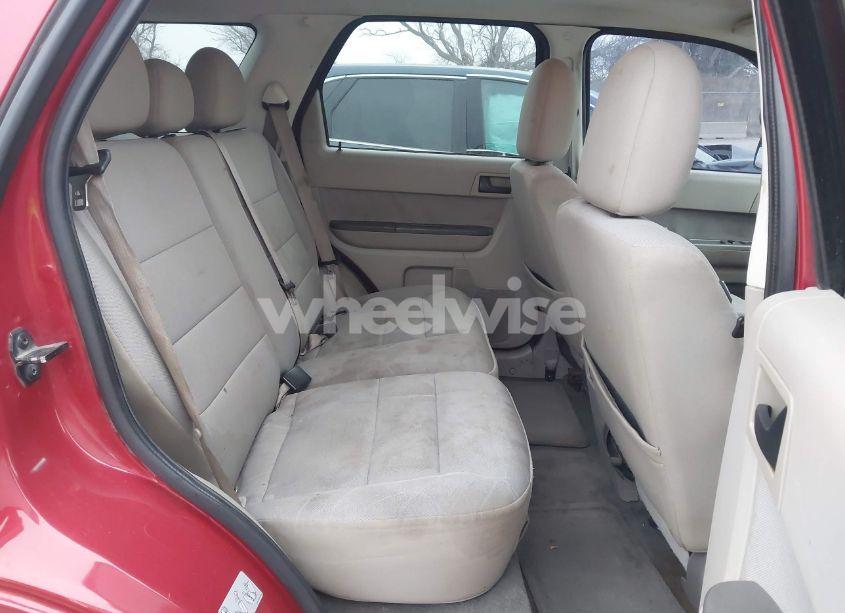 Photo 8 of 2011 Ford Escape XLT (VIN 1FMCU9DG6BKA21886)