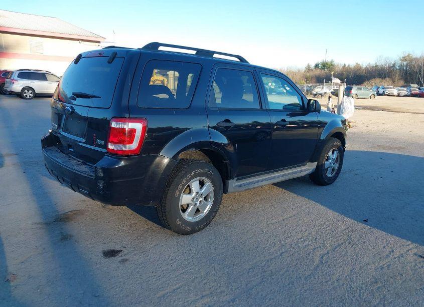 Photo 4 of 2011 Ford Escape XLT (VIN 1FMCU9DG6BKA77701)
